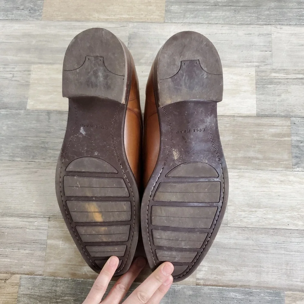 Cole Haan gently worn